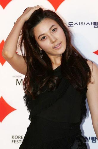 夜半一點鍾 视频截图