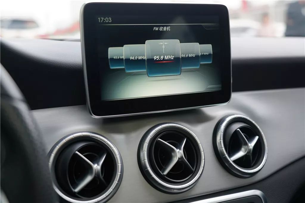 假日俱樂部 视频截图