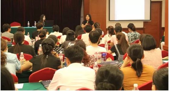 假裝情侶 视频截图