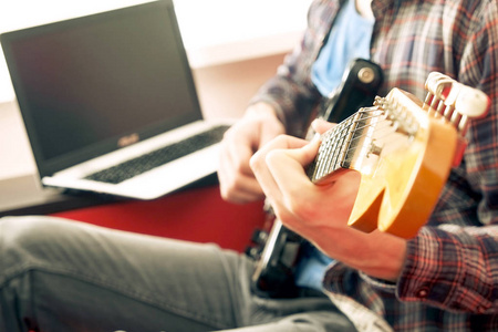 假爸爸 视频截图