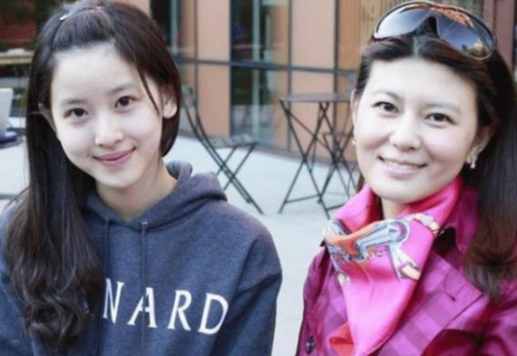 你不是一個人 视频截图