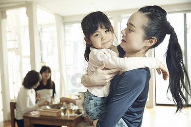 你不是一個人 视频截图