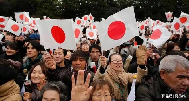 你瞅啥？外星人 视频截图