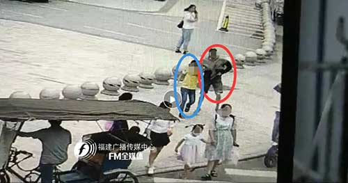 困在宿舍裏 视频截图